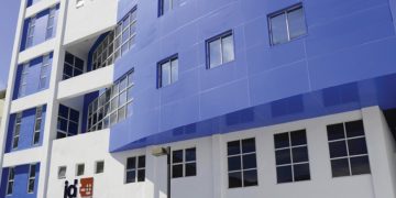 Indotel cierra cuatro emisoras ilegales en Monseñor Nouel