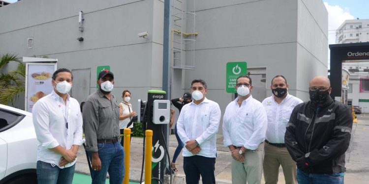 Asomoedo realiza primer rally por la movilidad eléctrica