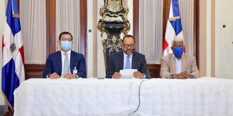 Gobierno anuncia revisión y terminación de contratos de obras con Odebrecht