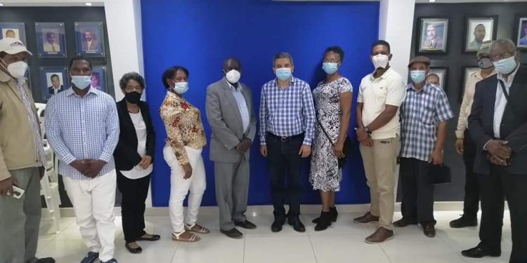 Fidel Santana: Defensoría del pueblo sería ente de mediación entre reclamos ciudadanos y el Gobierno