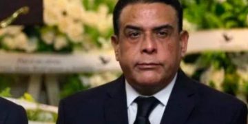 Someten tres fiscales y al hermano del ex presidente por apropiarse de un apartamento en Malecon Center