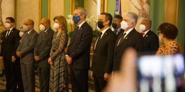 El presidente de la República y del Consejo Nacional de la Magistratura, Luis Abinader, Juramentó a los nuevos jueces del Tribunal Constitucional (TC) y de la Suprema Corte de Justicia.