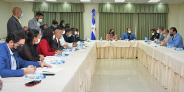 Comisión Bicameral continúa discusión sobre el Proyecto de Ley de Ordenamiento Territorial y Uso de Suelo.