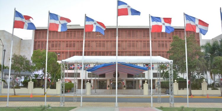 En el Congreso Nacional se ultiman detalles en ocasión del 177 aniversario de la Independencia Nacional