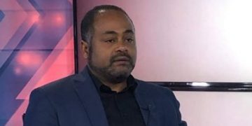 Doctor Asmín Aquino sugiere al Gobierno terminar año escolar de manera virtual.