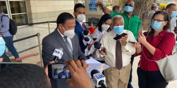 Movimiento Ético Moral deposita en la Procuraduría General documentos sobre gestión de Gonzalo Castillo en Obras Públicas.