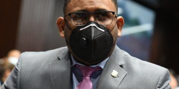 Diputados aprueban proyecto de resolución que solicita al presidente Abinader concluir Avenida Hípica en SDE