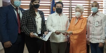 Autoridad Portuaria entrega a Ética Gubernamental informe y auditoria sobre investigación en puerto de Puerto Plata.