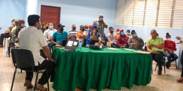 DIGERA realiza conferencias sobre Seguros Agropecuarios en Valverde y Duarte