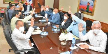 Comisión Bicameral acordó rendir informe favorable sobre el Proyecto de Ley de Comercio Marítimo