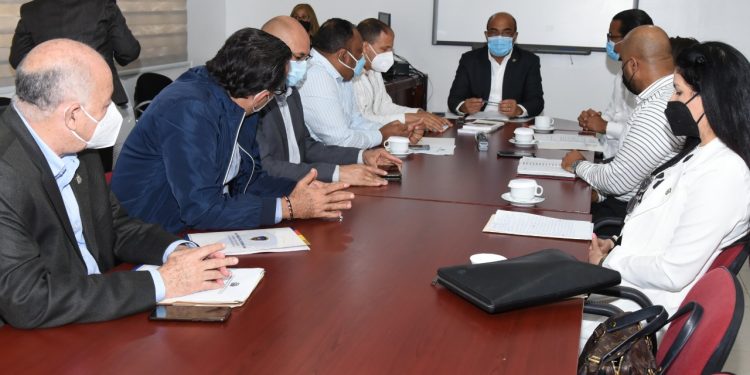 Diputados rendirán informe favorable a proyecto designa con el nombre Fredy Beras Goico a avenida Hípica