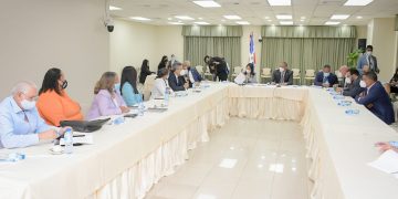 PLD RATIFICA A GUSTAVO SÁNCHEZ COMO VOCERO EN LA CÁMARA DE DIPUTADOS