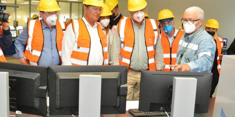 Comisión del Senado realiza descenso a Punta Catalina