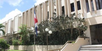 Departamento de SFM tuvo un promedio general de 105,64% de respuestas a usuarios