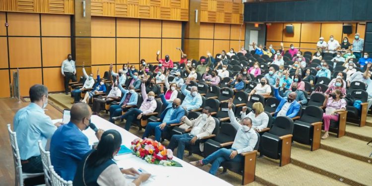 ADN realizará obras de presupuesto participativo en 50 barrios con inversión de RD$150MM