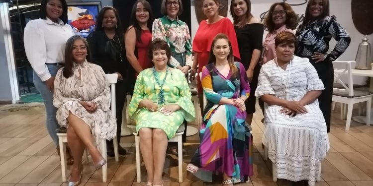 LA FUNDACIÓN “PRINCESAS DEL SIGLO 21” REALIZA SU PRIMER ENCUENTRO DEL 2022.