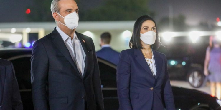 Presidente Abinader sostendrá reuniones de negocio con empresarios y firmará acuerdos en Argentina