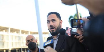 Piden prisión para Raphy Pina sin fianza en apelación