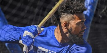 Teóscar Hernández con problemas en muñeza izquierda