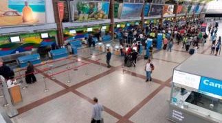 EE.UU. baja a nivel 2 alerta de viaje a RD ante disminución del COVID