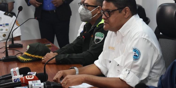 COE amplía alerta verde para 10 provincias por incidencia de vaguada