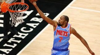 Durant atribuye a problemas de lesiones su baja temporada en los Nets