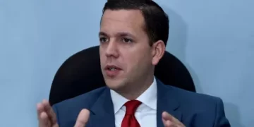 Hugo Beras anuncia su renuncia de la Alcaldía DN