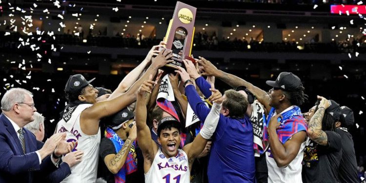 Kansas campeón de la NCAA con una remontada histórica ante North Carolina