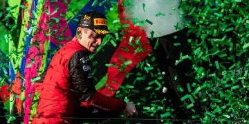 Leclerc gana GP de Australia, Ferrari confirma quiere luchar por campeonato