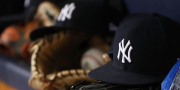 Los Yankees involucrados en robo de señas, según carta de MLB