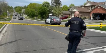 Policía de Canadá abatió a un hombre armado con un rifle cerca de una escuela primaria