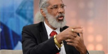 Juan Hubieres: “Hay complicidad con autoridades y autores de agresión a pasajeros y autobuses de Charles de Gaulle"