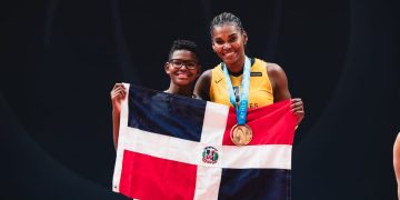 Bethania de la Cruz, una reina que vive para su príncipe