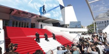 Festival de Cannes despliega su alfombra roja