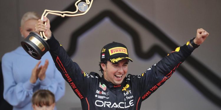 Checo Pérez gana el Gran Premio Mónaco