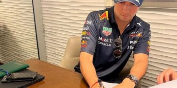 Checo Pérez renovó por dos años más con Red Bull