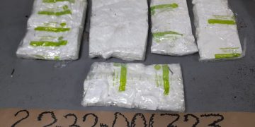 Detienen a un dominico español en el AILA con más de 5 kilos de cocaína