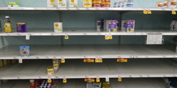 Escasea leche en polvo para bebés en los Estados Unidos