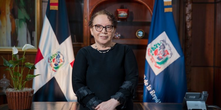 Miriam Germán: El MP debe investigar para someter o descargar