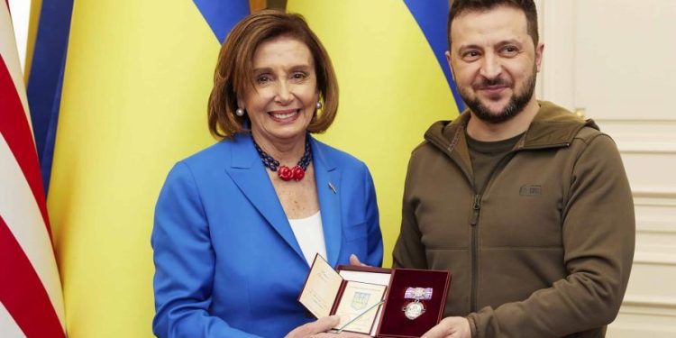 Estados Unidos reabrirá su embajada en Ucrania a finales de mayo