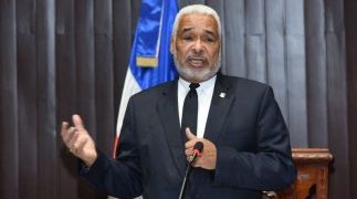 Camacho dice encuesta coloca a Leonel por encima del PLD