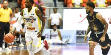 Metros ganan serie particular a Leones con gran debut de Galloway, Titanes ganan quinto seguido