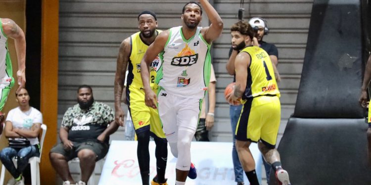 Soles asumen liderato LNB tras victoria ante Metros, Marineros doblegan a Indios