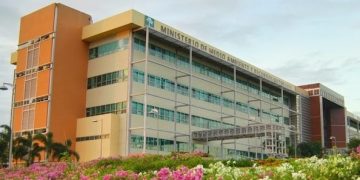 Refuerzan seguridad en instituciones públicas