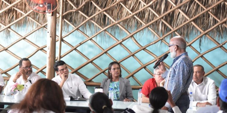 Wellington Arnaud dice acueducto de Miche beneficiará a 20 mil personas