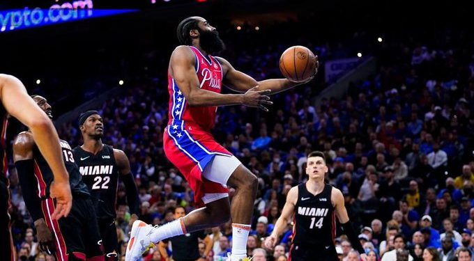 James Harden rechazó su opción de jugador por $47.3 millones