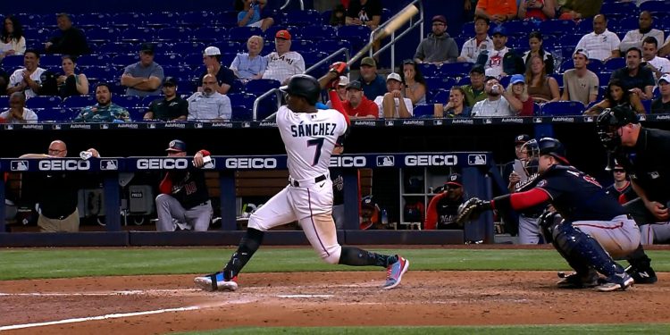 Jesús Sánchez y José Ramirez la sacan en victoria de sus equipos, Ohtani magistral en el monticulo