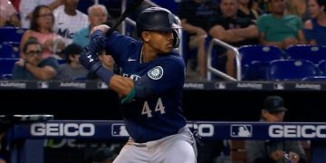 Julio Rodríguez entre los 10 novatos más encendidos