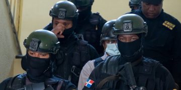 Miguel Cruz pide interroguen a consultor jurídico Medio Ambiente y otras ocho personas más