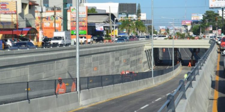 Cierran durante una semana túneles y elevados por mantenimiento